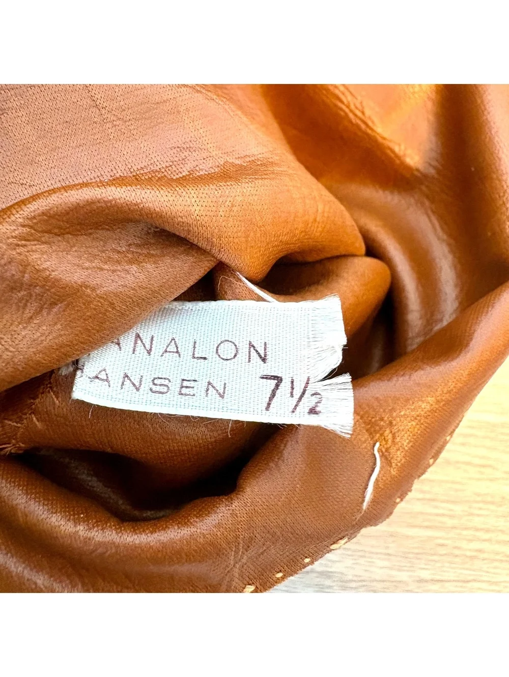 Vintage Hansen Vanalon Brown Cream Wrist Gloves Buckle Trim Size 7.5 Mid Century